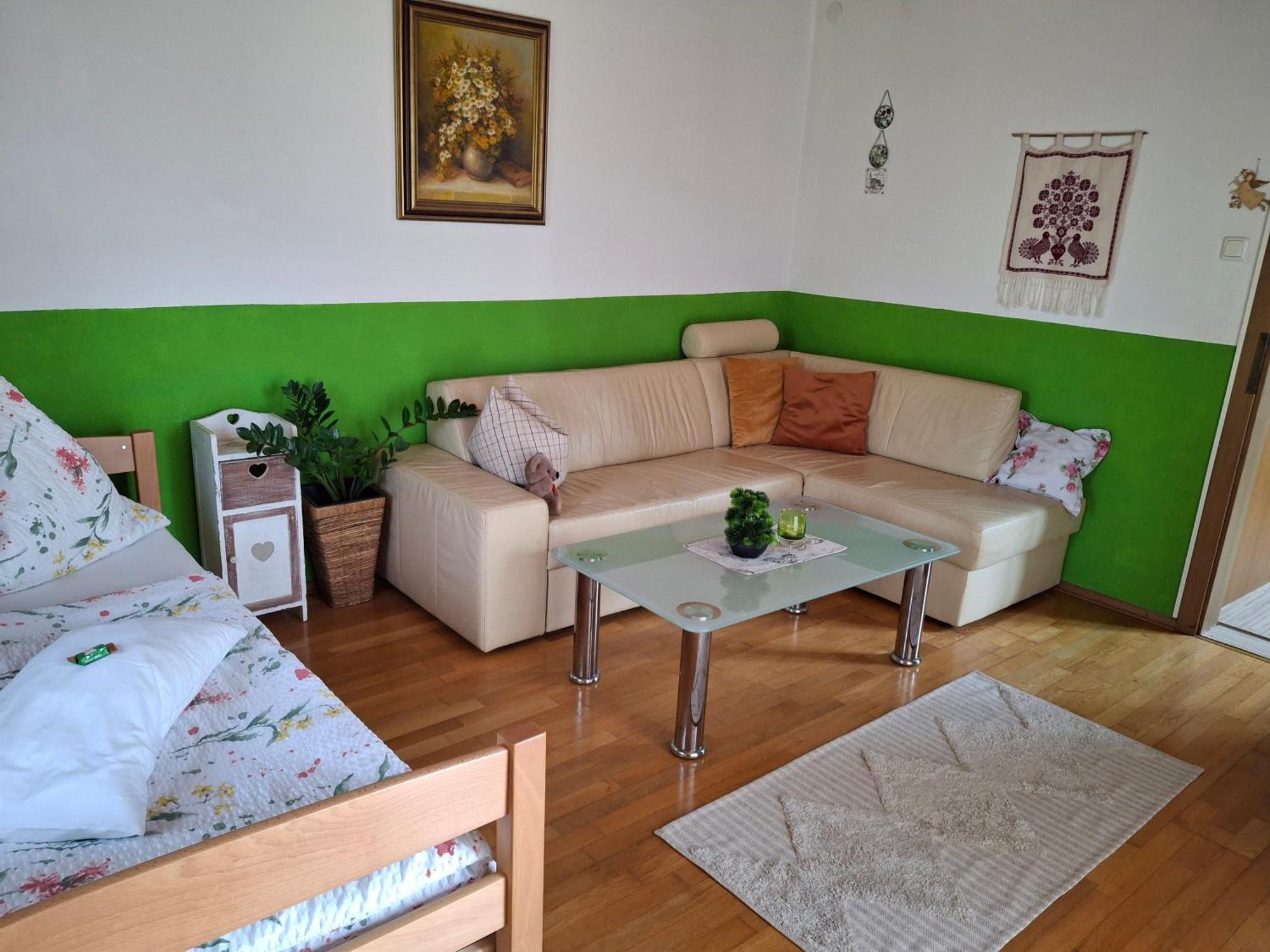Maria'S Ferienwohnung Laakirchen Exterior foto